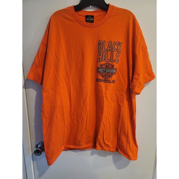 Black Hills Harley-Davidson® Men's Building Short Sleeve T-Shirt - Picture 1 of 11